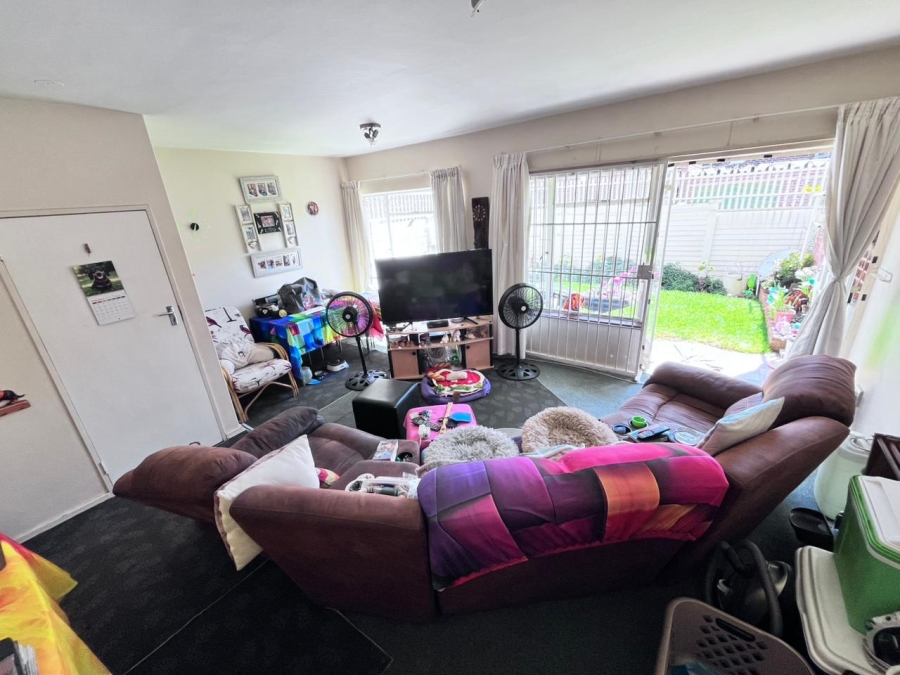 2 Bedroom Property for Sale in Navalsig Free State